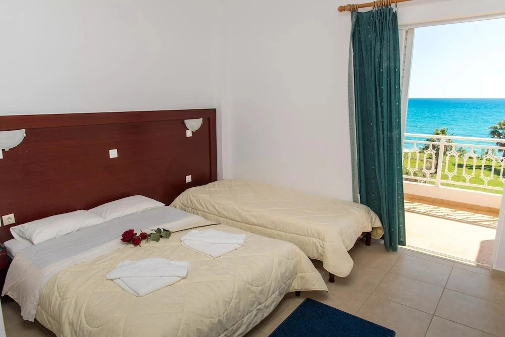 Standard Family room with balcony and with sea view