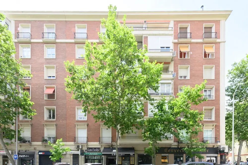 M Ore39 Piso de 3 Dormitorios 2 Ba os y Estu