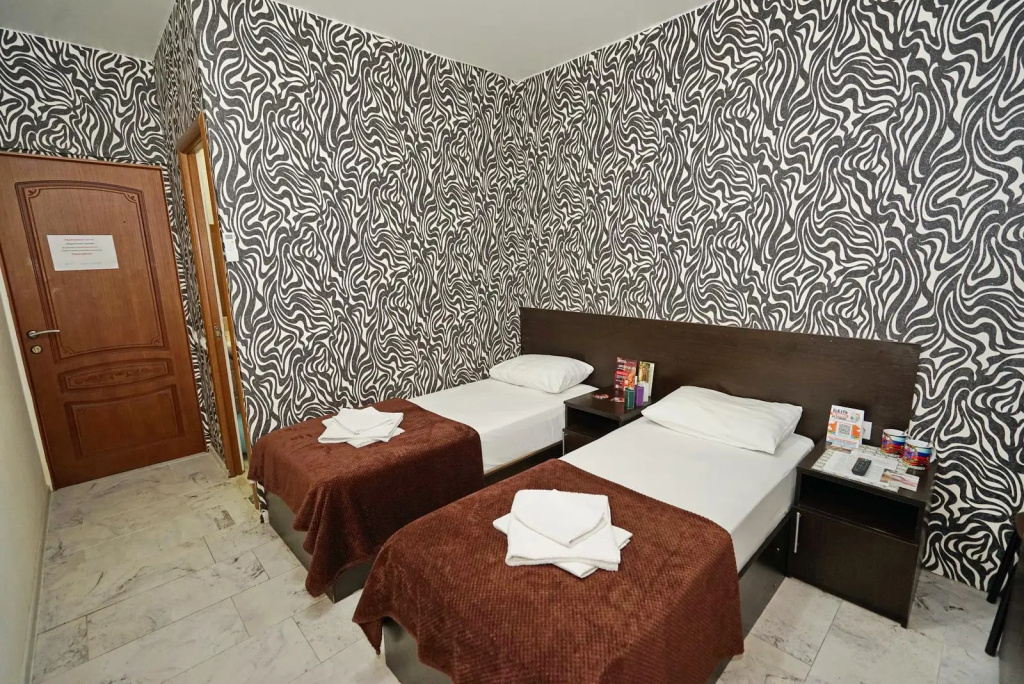 Standard Double room (full double bed)