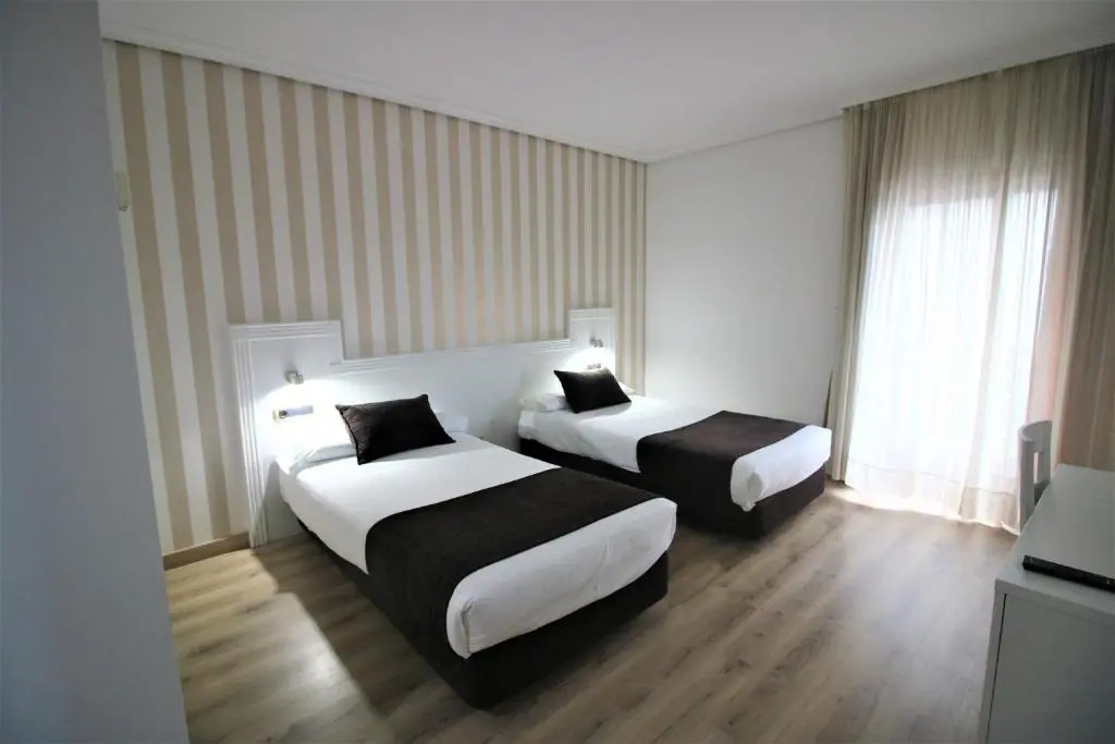 Economy Double room (full double bed)
