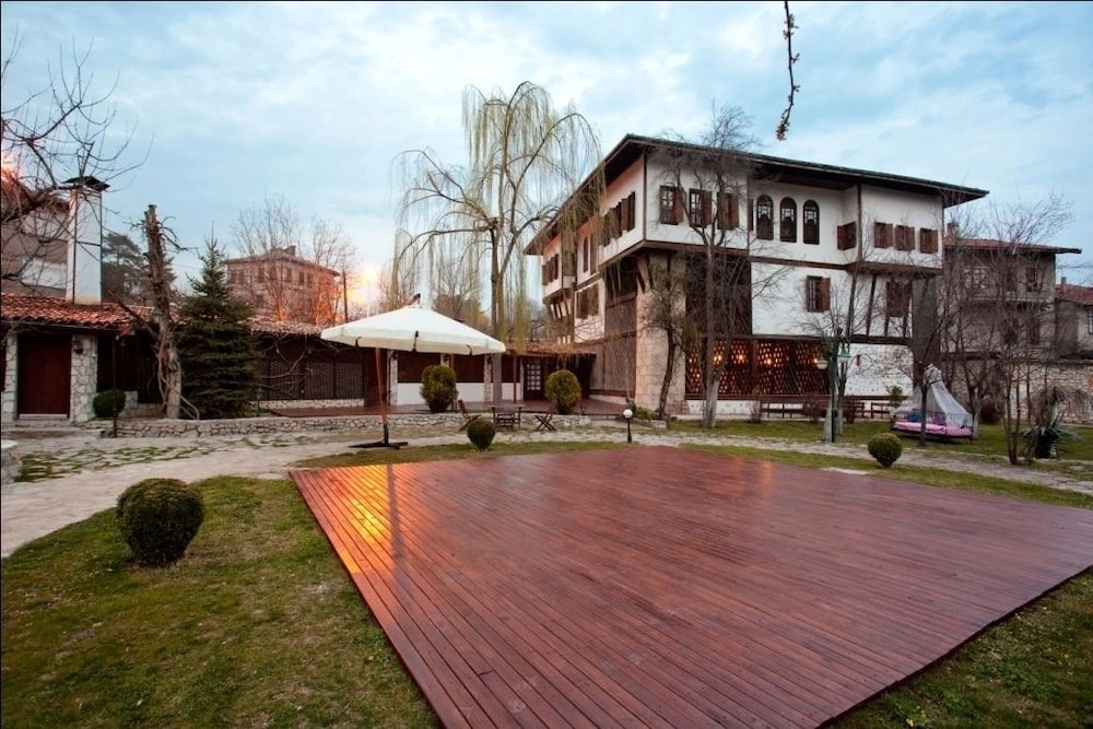 Gokcuoglu Konagi