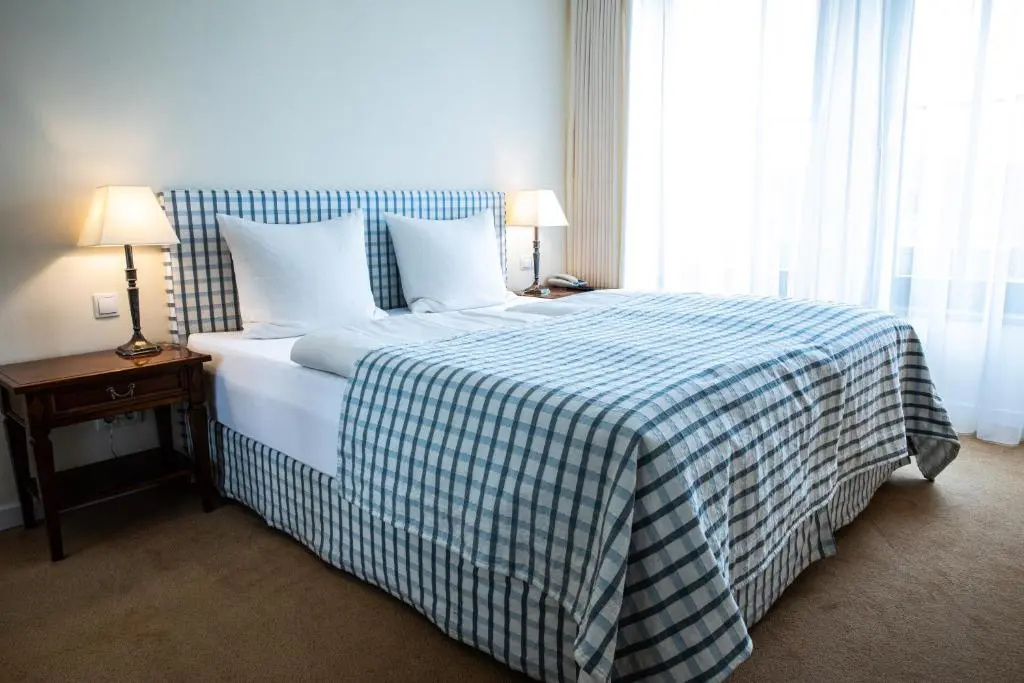 Altstadthotel Weinhaus Messerschmitt - Chambres