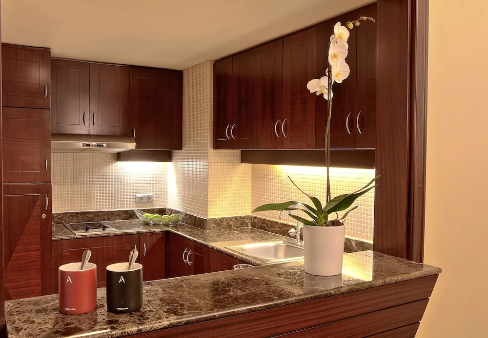 Raouche Arjaan by Rotana Hotel - Chambres