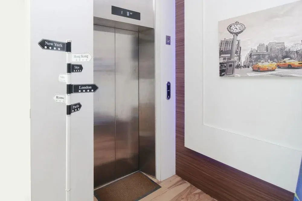 Trans City Hotel - фото 13