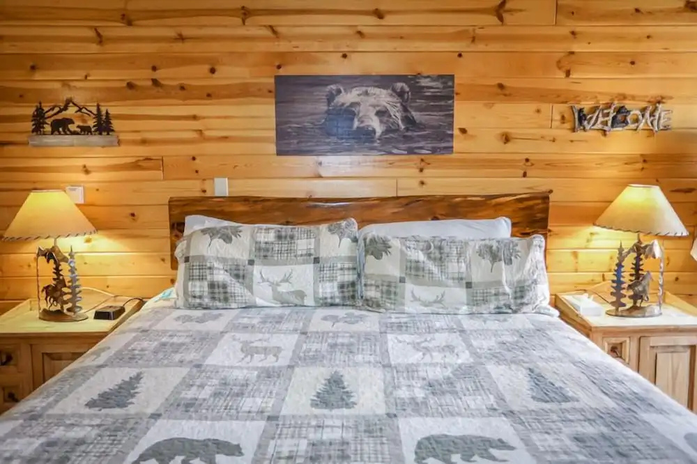 Double Suite (full double bed)