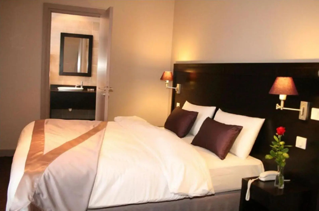 Hotel photo 12