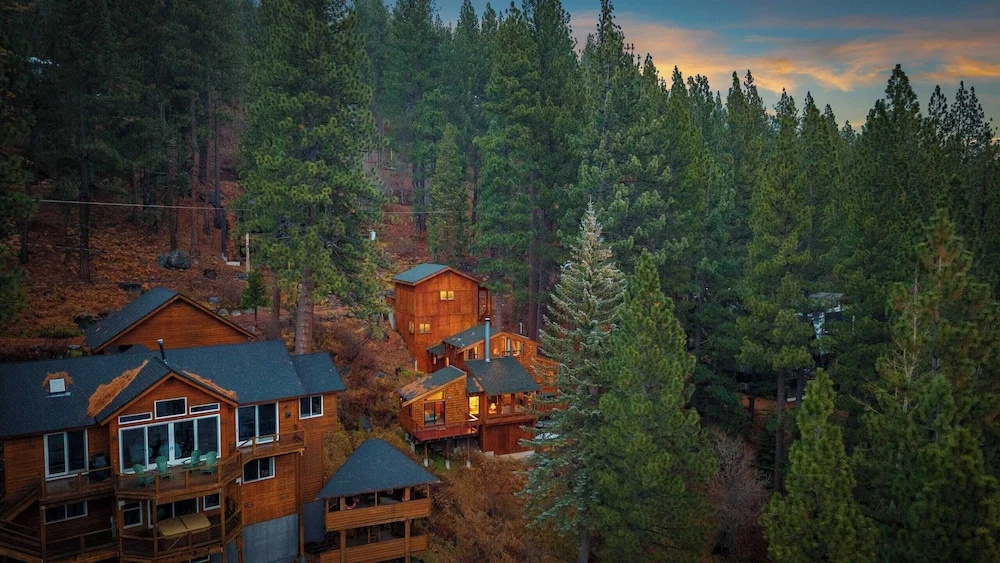 Cozy Donner Lake Cabin w/ Kayaks, Forest Views, Fireplace & Quick Ski Resort Access Donner Lake Refuge by Avantstay