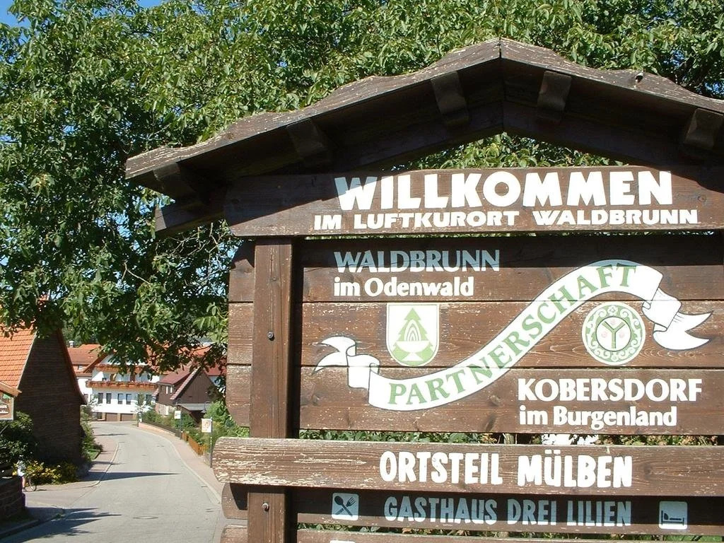 Drei Lilien