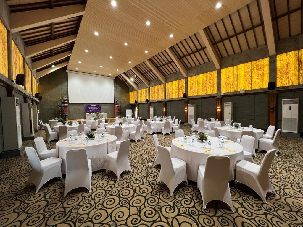 Grand Istana Rama Hotel