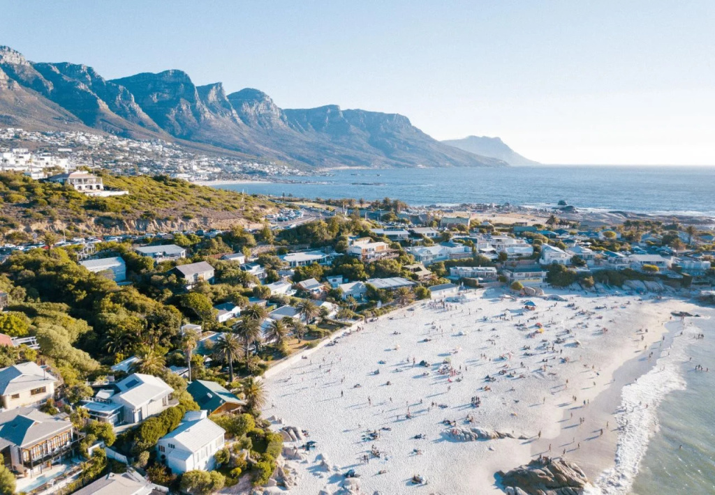 Beach & Waterfront
