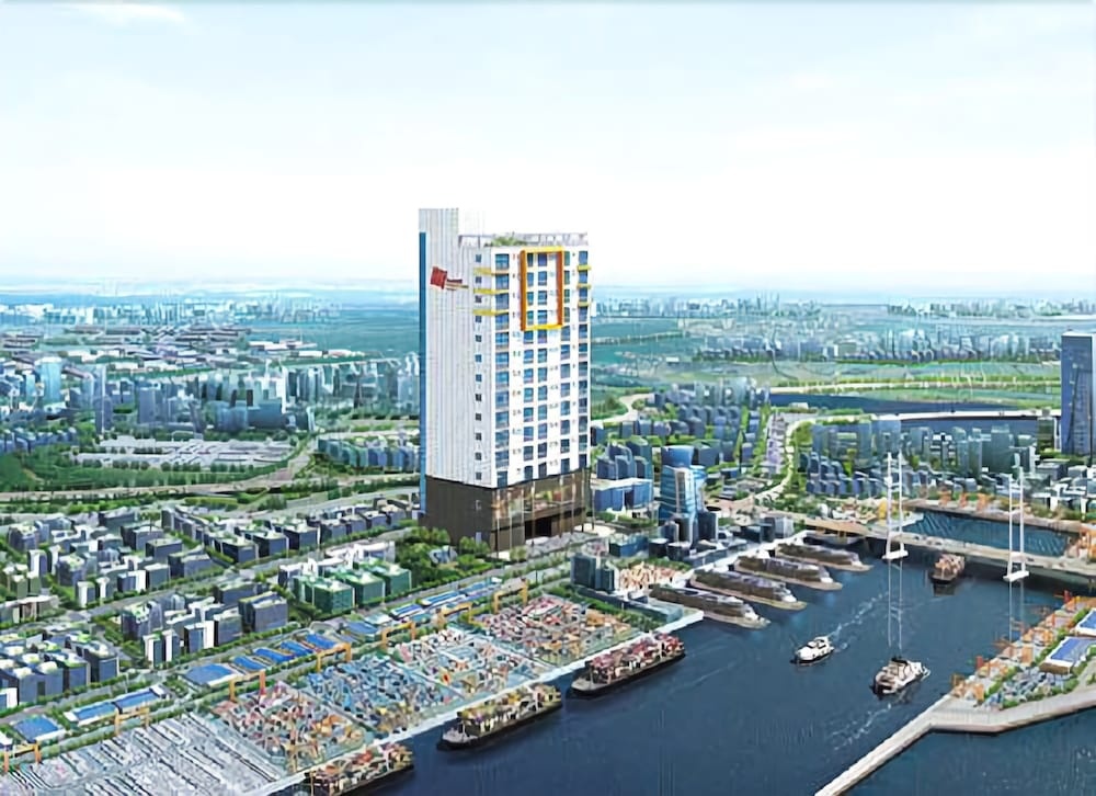 Beach & Waterfront