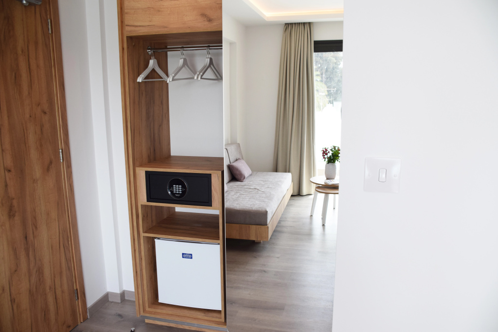 Отель Hypnos Boutique Hotel в Никосие