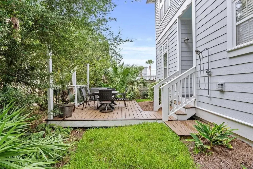 Sandy Smiles by Avantstay Seagrove Walk to Beach + Pool