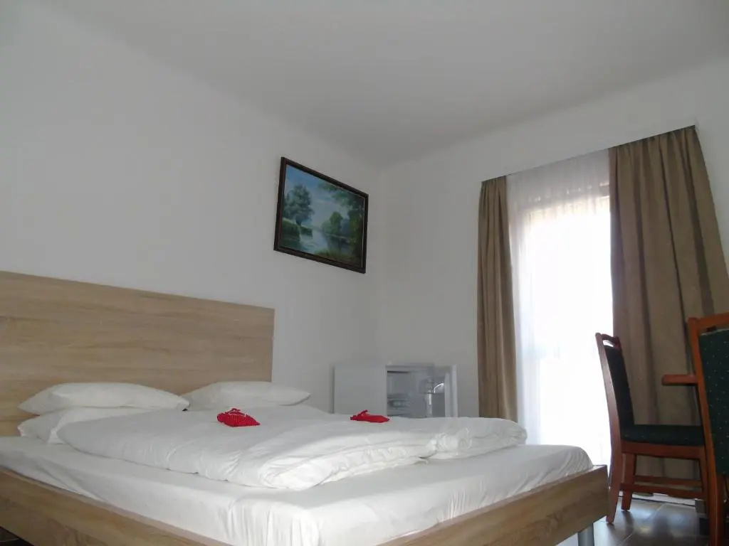 Standard Double room with balcony (twin beds)