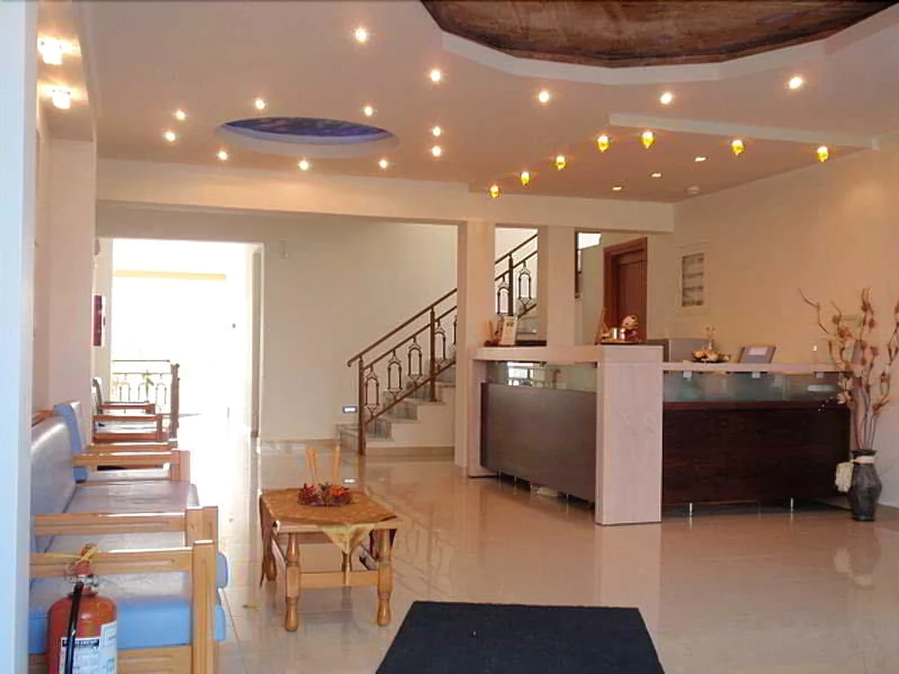 Lobby & Reception
