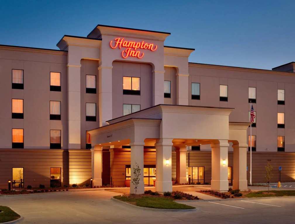Hampton Inn Omaha/West Dodge Road (Old Mill)