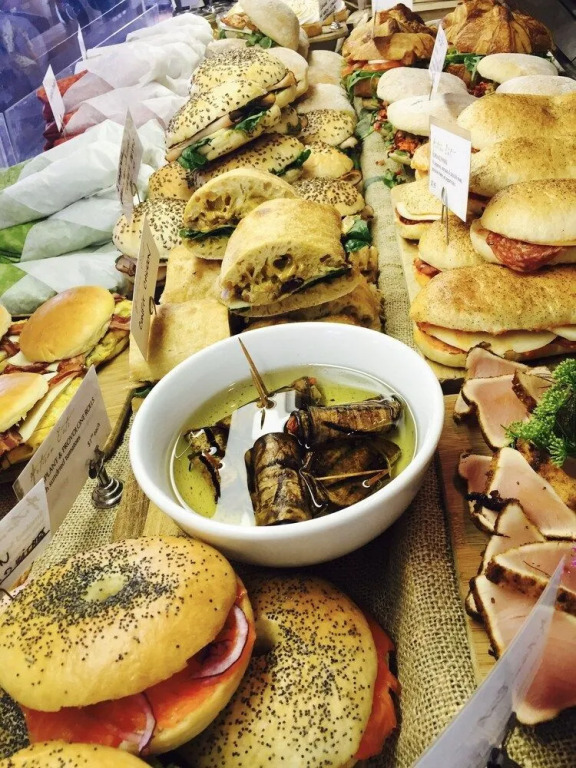 Artisan Suites on Bowen - фото 13