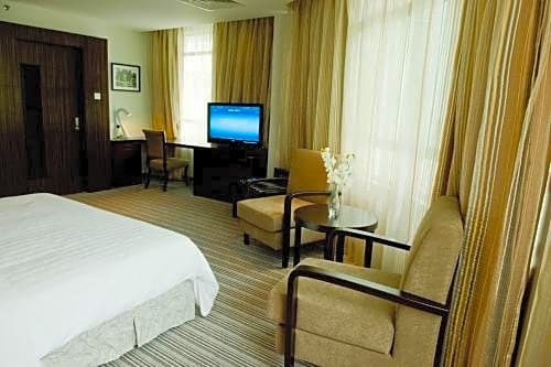 Hotel Sixty3