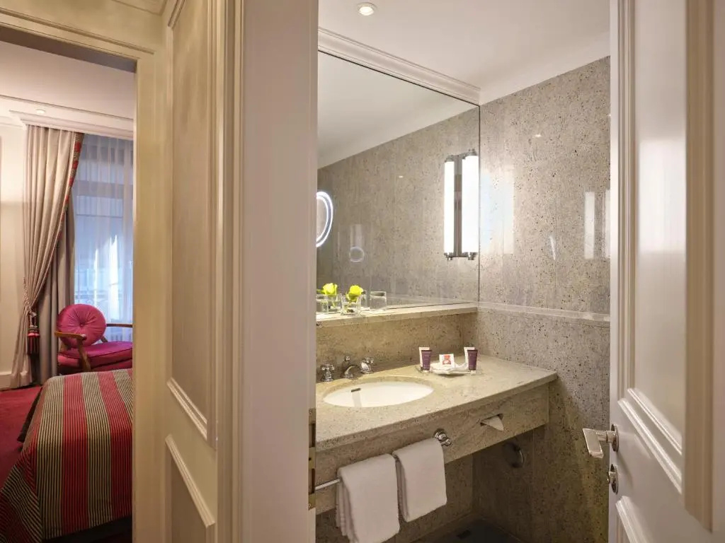 Hotel Schweizerhof Zürich - Chambres