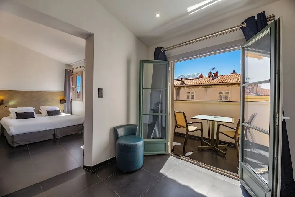 Hotel Pozzo di Borgo - Chambres