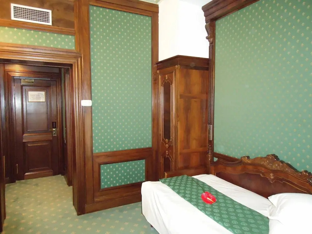 Classic Single room
