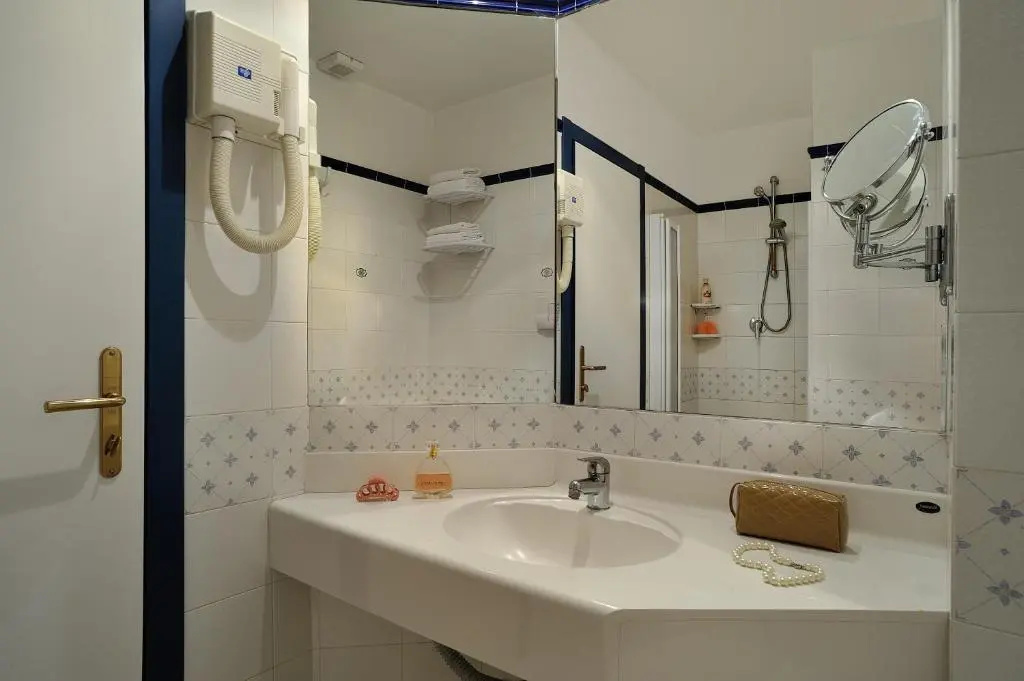 Hotel Ascot - Chambres