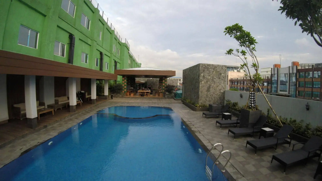 Whiz Prime Hotel Kelapa Gading - Général