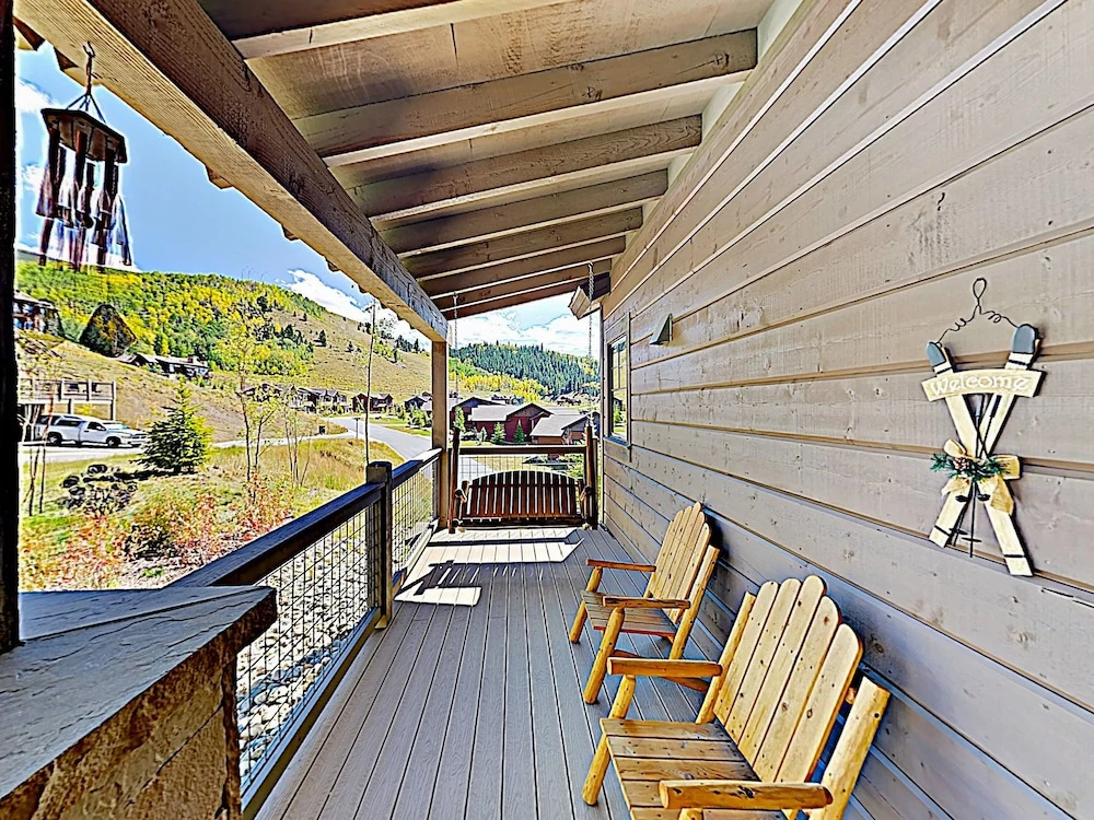 45 Hares Ear Lane Home 3 Bedrooms 3.5 Bathrooms Home