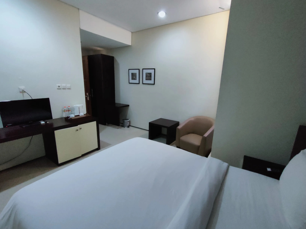 Regina Hotel Pemalang - Chambres