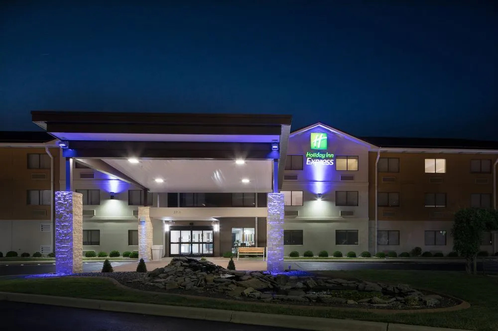 Holiday Inn Express Louisville Northeast