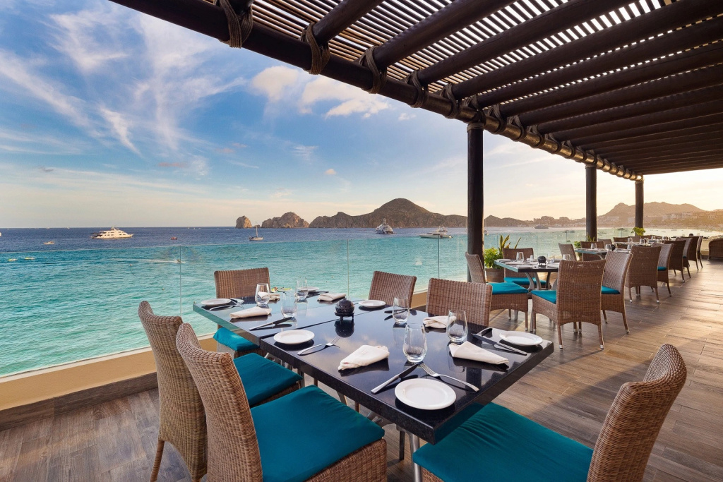 Beach & Waterfront