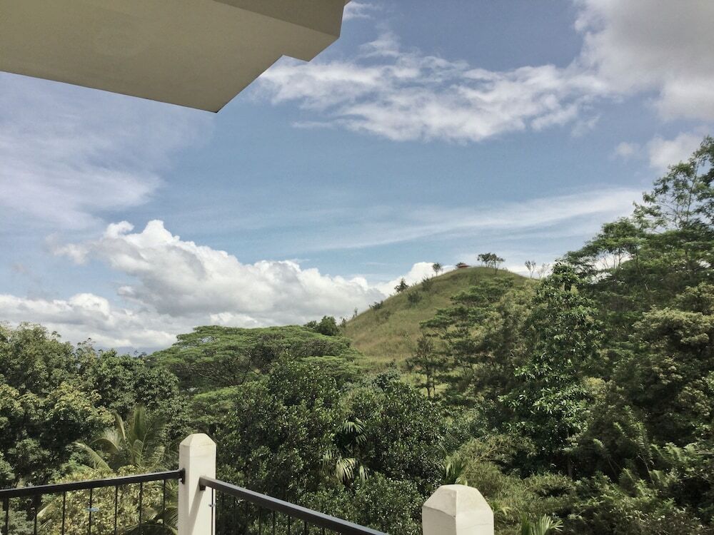 Hanthana House