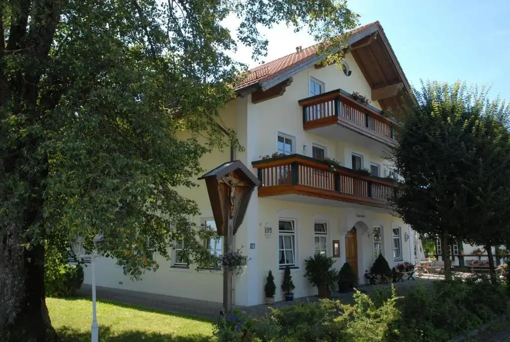 Neu Wirt Gelting