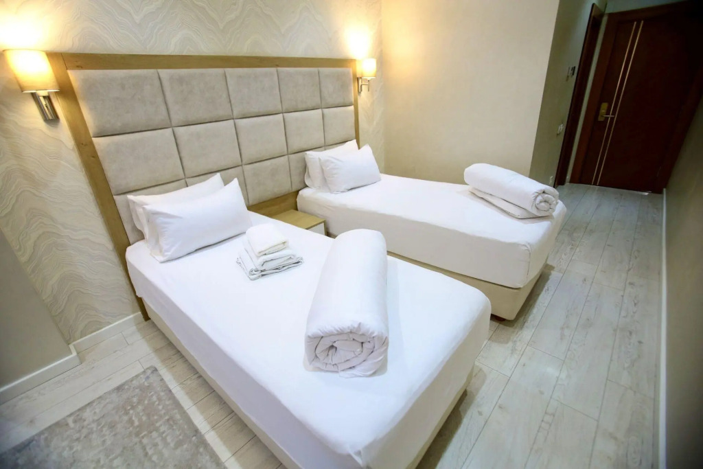 EDEM Hotel - фото 4