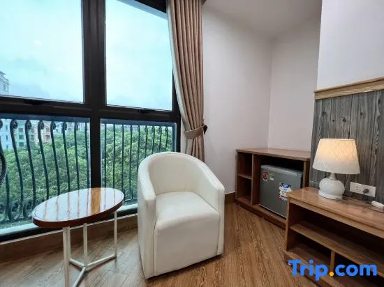 Balcony & Terrace