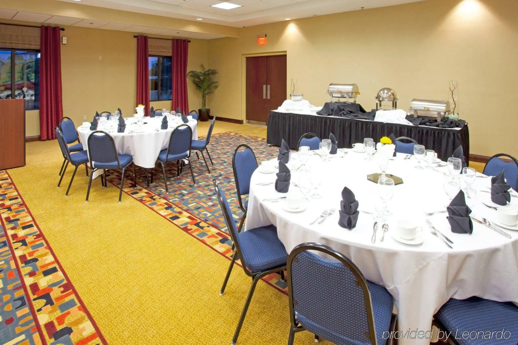 Holiday Inn Hotel & Suites Stockbridge / Atlanta I-75 by IHG - Général
