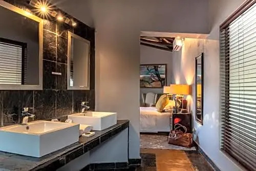 Nkorho Bush Lodge - Chambres