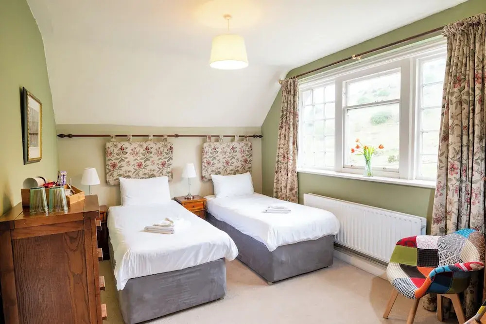 Stanley House by null