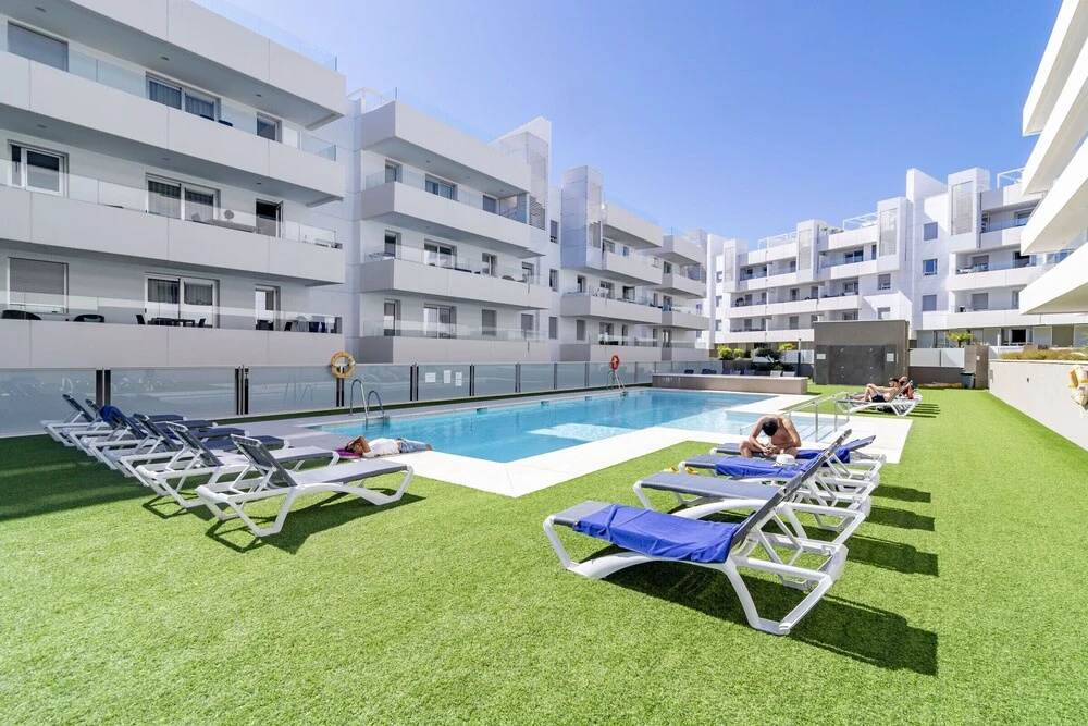 AE8 - Luxury 3 bedroom apartment in San Pedro