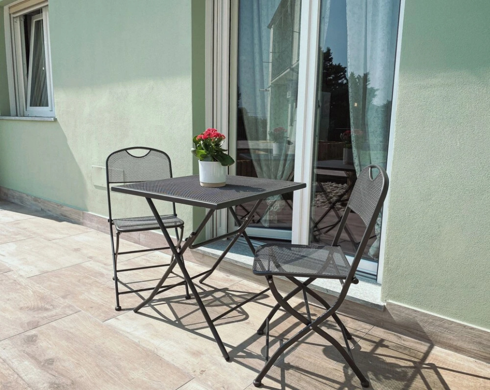 Standard Apartment