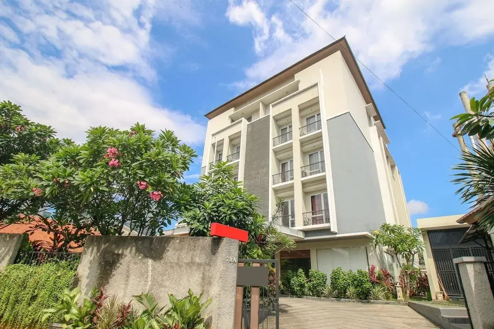 Airy Kuningan Karet Genteng Ijo 78A Jakarta
