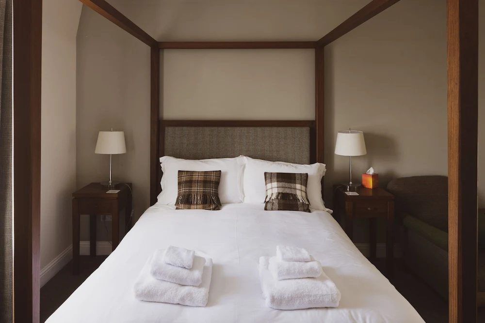 Standard Double room with sea view (full double bed)
