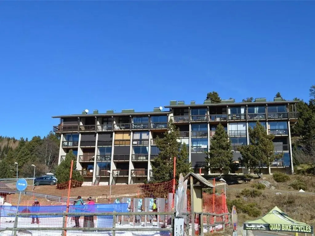 Appartement Bolquère-Pyrénées 2000, 1 pièce, 4 personnes - FR-1-592-6
