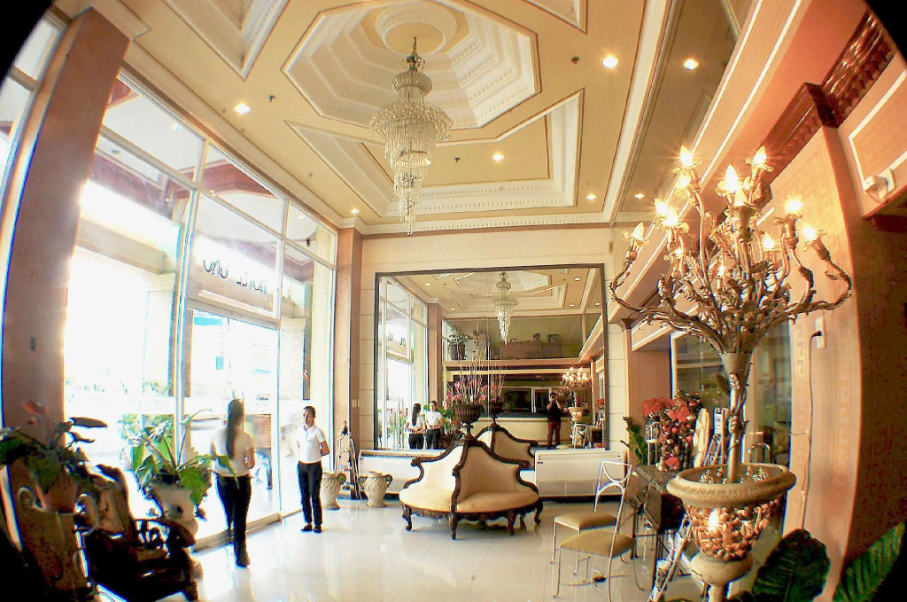 Standard Family room