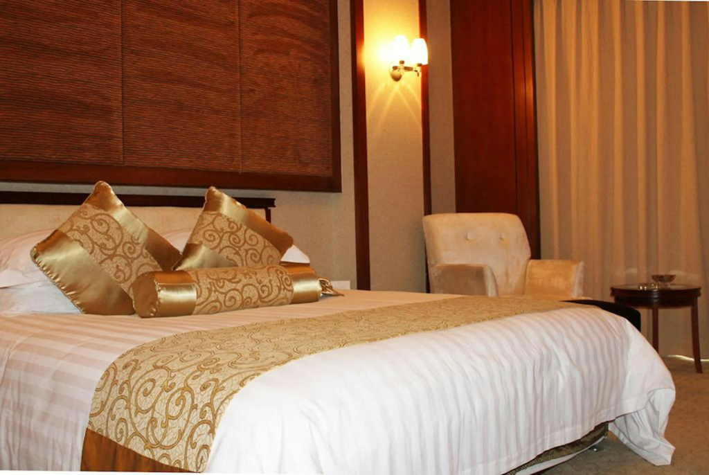 New Century Hotel Ninghai