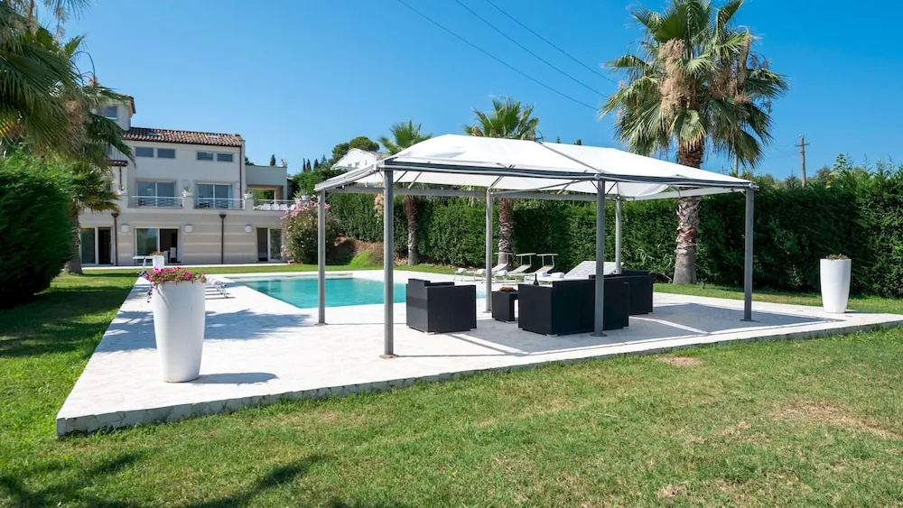 Villa Bianca 10 Emma Villas