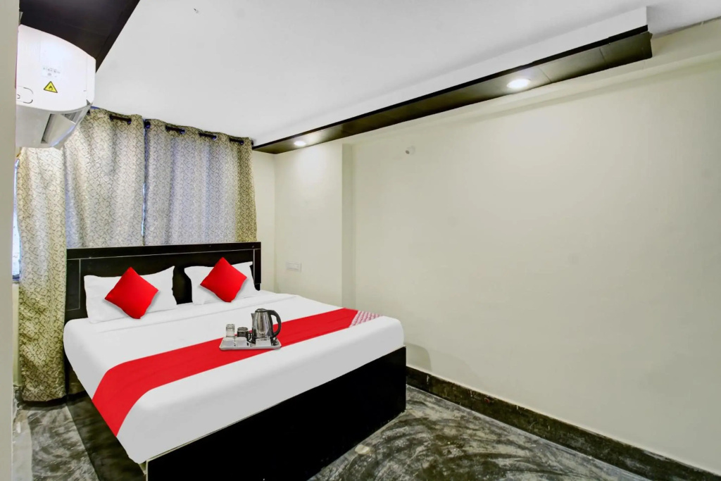 OYO Flagship 70030 Gopika Stay Inn - фото 13