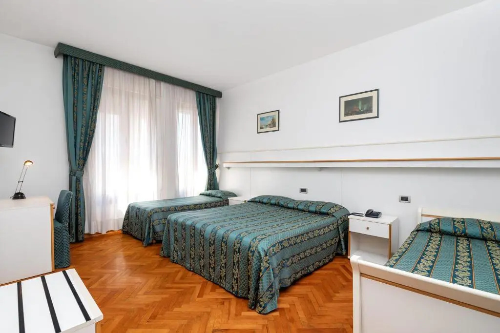 Quadruple room