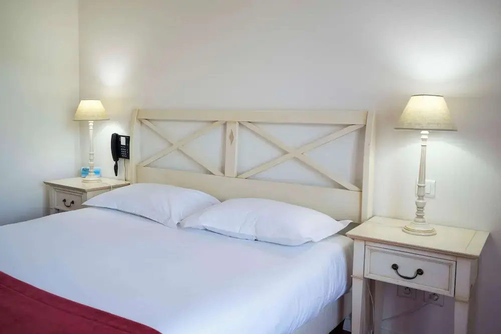 Brit Hotel Du Perche - Chambres