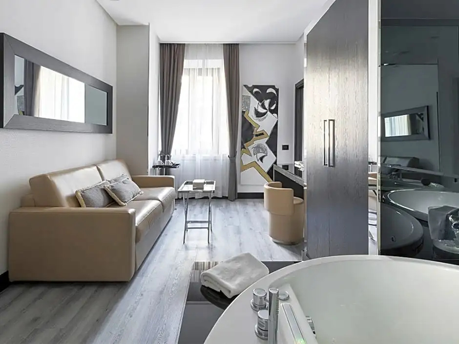 LHP Hotel Napoleon - Chambres